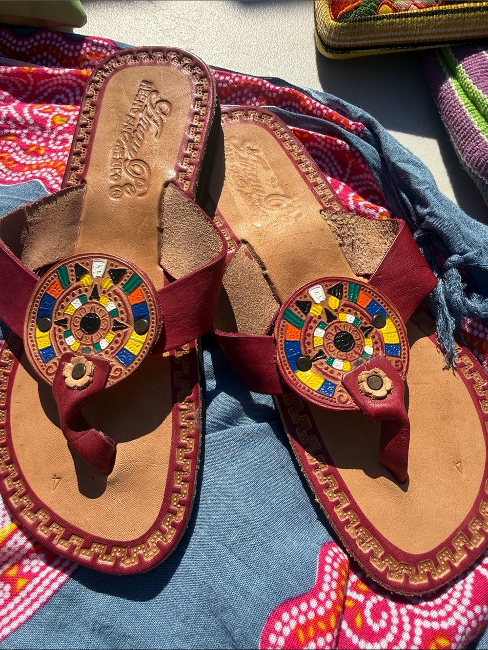 Anay Pe Mexico New leather Handcrafted Burgundy Leather Beaded Thong Sandals 8